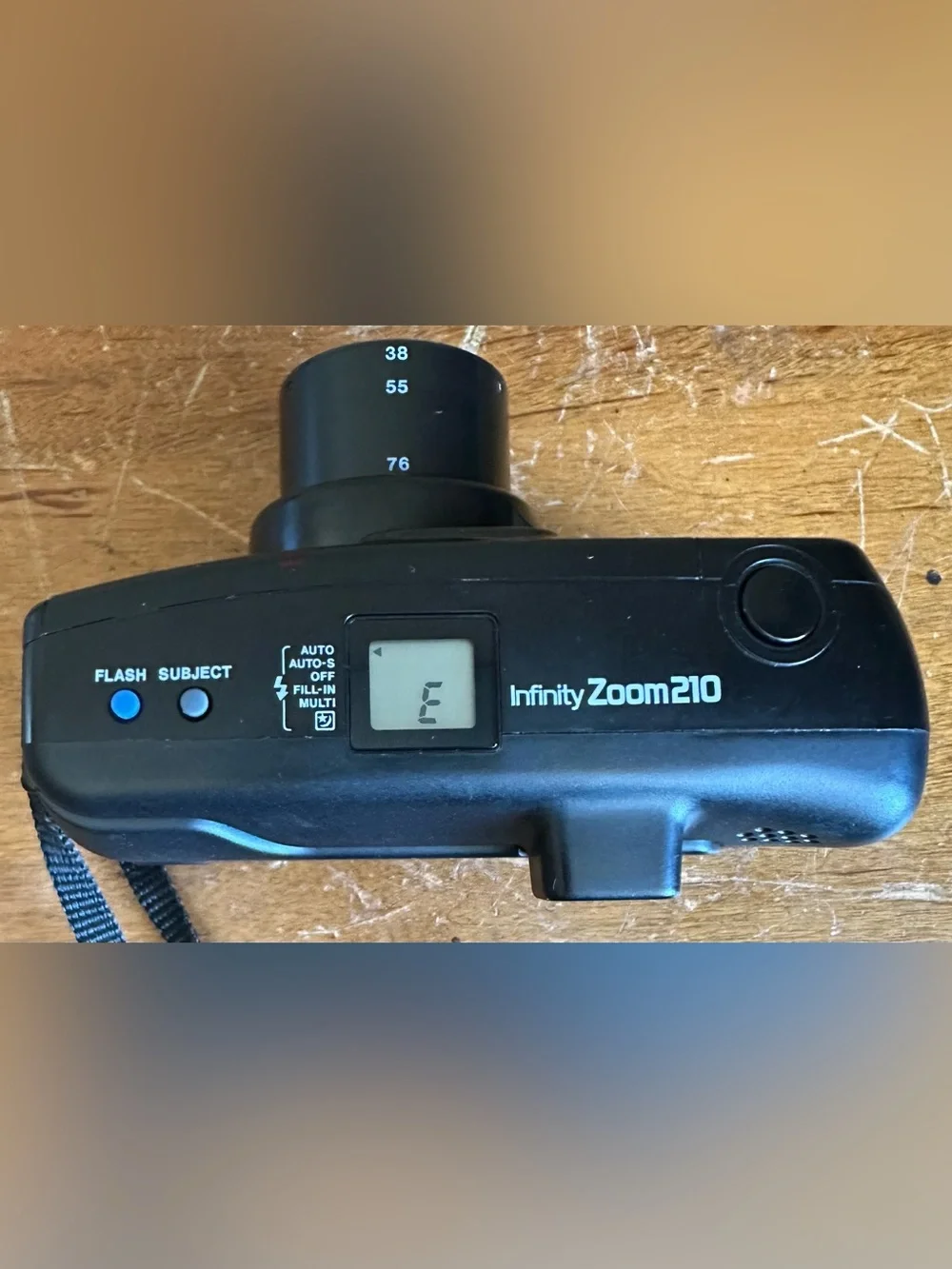 Olympus Infinity Zoom210 Variable Power Flash Compact Zoom Auto Focus Camera